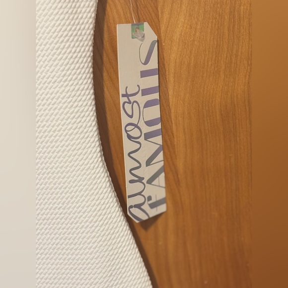 Almost Famous White Textured Dress - Picture 3 of 6